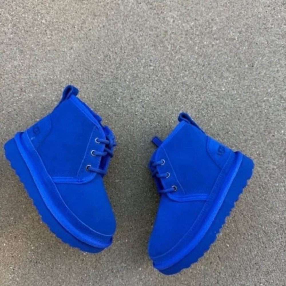 UGG Kids Boots in Bold Blue
